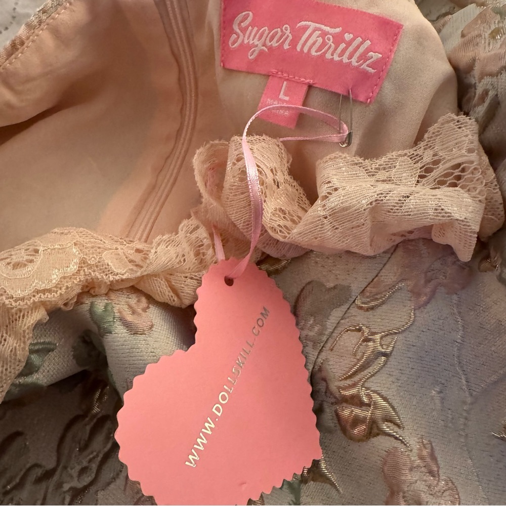 Sugar Thrillz Pink Floral Brocade Mini Dress with Puff Sleeves - Picture 3 of 3